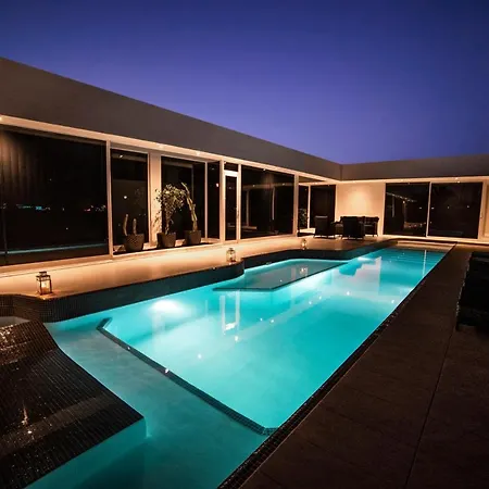Villa Valhalla