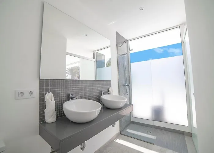 Valhalla بلايا بلانكا